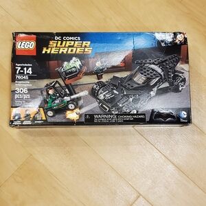 LEGO Super Heroes #76045 DC Comics- Kryptonite Interception Batman